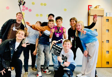 Osterferien 2025 = Hide & Seek in der Stadtbibliothek Solingen